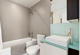 Applewood Suites - CN Tower & Convention