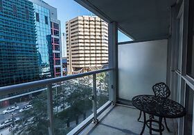 Applewood Suites - CN Tower & Convention