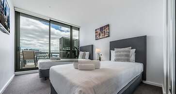 Melbourne Private Apartments - Collins Street Waterfront, Docklands