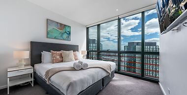 Melbourne Private Apartments - Collins Street Waterfront, Docklands