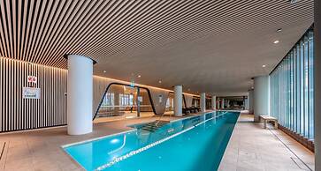 Melbourne Private Apartments - Collins Street Waterfront, Docklands