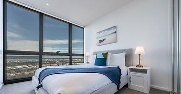 Melbourne Private Apartments - Collins Street Waterfront, Docklands