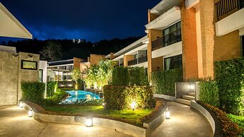 B2 Mae Hong Son Premier Hotel