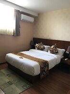 Yatri Suites and Spa