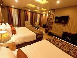 Yatri Suites and Spa