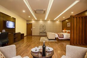 Yatri Suites and Spa