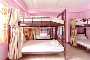 Hatyai Dee Hostel