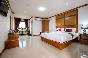 Thatphanom View Hotel