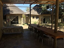 Shakawe Sands Lodge