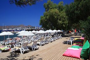 Mer-Can Story Apart Hotel