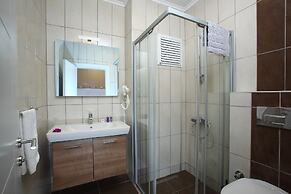 Mer-Can Story Apart Hotel