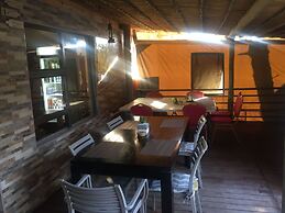 Makgovango Luxury Inn