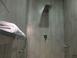 Makgovango Luxury Inn