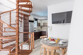 Secret Earth Santorini