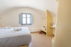 Secret Earth Santorini