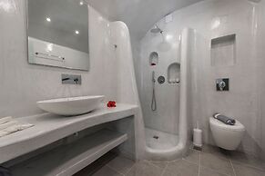 Secret Earth Santorini