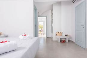 Secret Earth Santorini