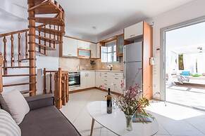 Secret Earth Santorini