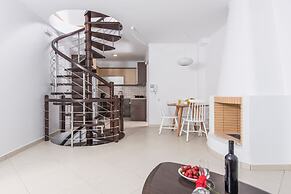 Secret Earth Santorini