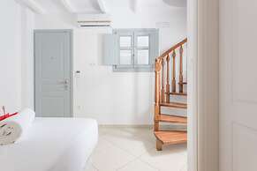 Secret Earth Santorini