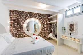 Secret Earth Santorini