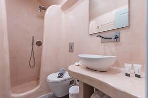 Secret Earth Santorini