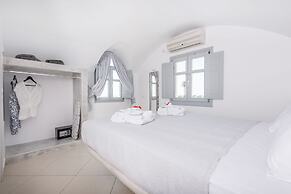 Secret Earth Santorini