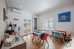 Hotiday Room Collection - Napoli Residenza Scarlatti