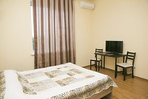 Smart People Eco Hotel