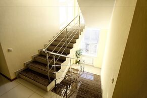 Smart People Eco Hotel