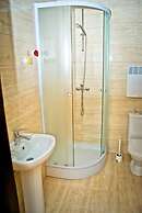 Smart People Eco Hotel