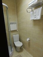Smart People Eco Hotel