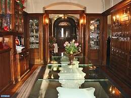 The Inn at Centre Park