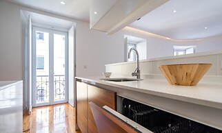 Akicity Lisboa Pearl