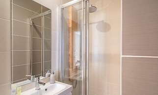 Akicity Lisboa Pearl