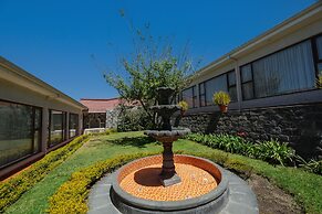Quindeloma Art Hotel And Gallery