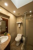 Quindeloma Art Hotel And Gallery
