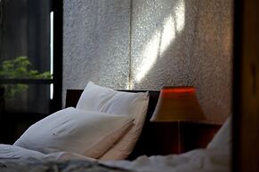 Yufuin Onsen Toshoan