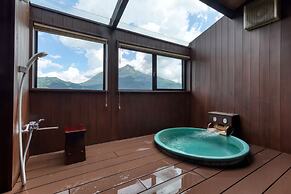 Yufuin Onsen Toshoan