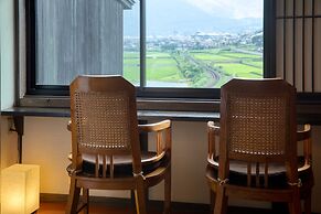 Yufuin Onsen Toshoan