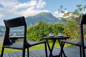 Yufuin Onsen Toshoan