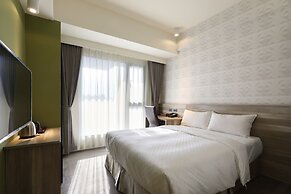 KUN Tour Hotel Feng Chai