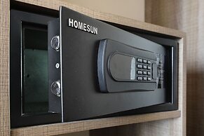 KUN Tour Hotel Feng Chai