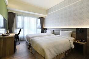 KUN Tour Hotel Feng Chai