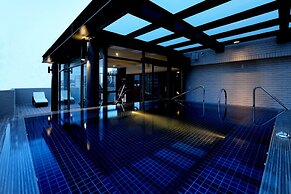 KUN Tour Hotel Feng Chai