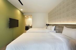 KUN Tour Hotel Feng Chai