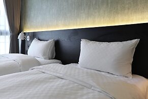 KUN Tour Hotel Feng Chai