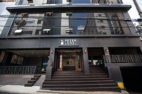 Petercat Hotel Sinchon Hongdae