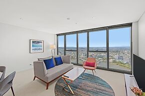 Brisbane Skytower by CLLIX