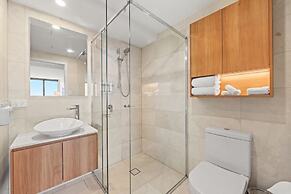 Brisbane Skytower by CLLIX